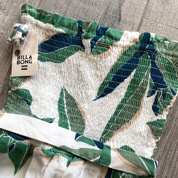 π₯π₯BILLABONG - FLORAL FORWARD FEELINGS JUMPSUITπ₯π₯ - Picture 10 of 11